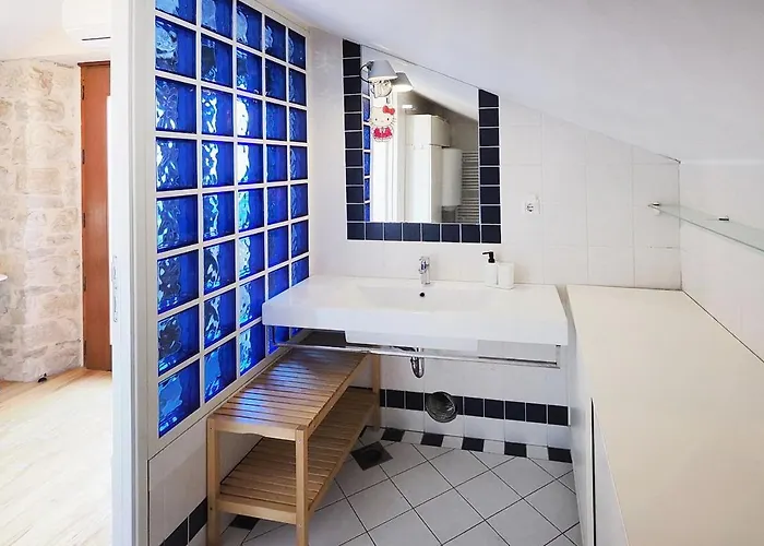 Vista Art Sea View Villa